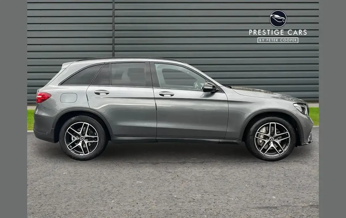 Second-hand Mercedes GLC220 AMG 168 CP (123 kW) 2019 Gri SUV