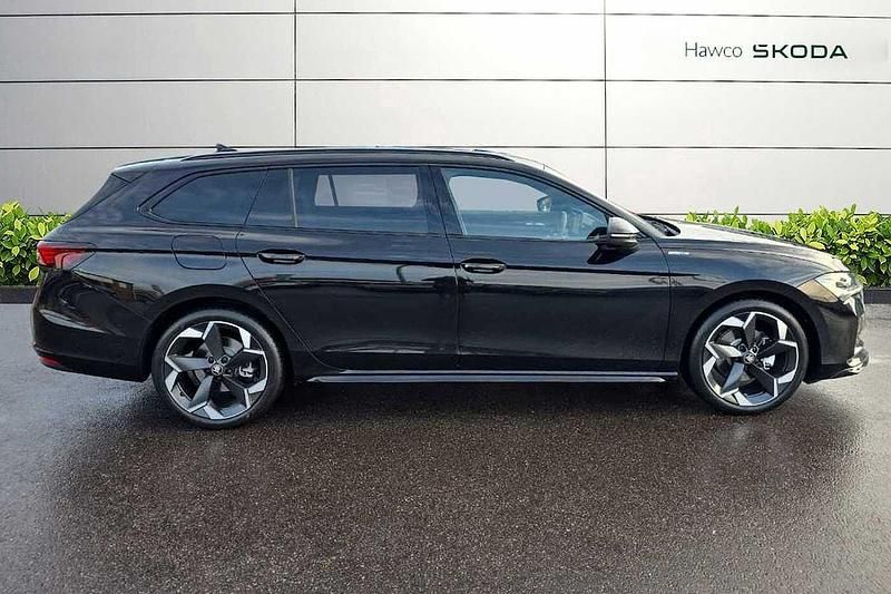 New Skoda Superb SportLine 110 HP (80 kW) 2025 Midnight black metallic Estate