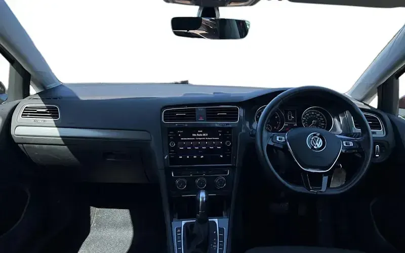 Used VW Golf VII SE 131 HP (96 kW) 2018 Black Hatchback