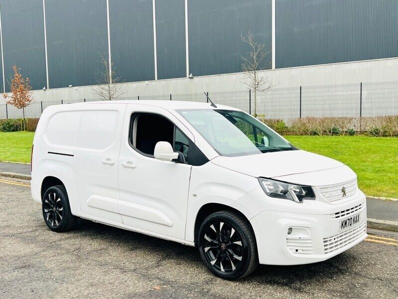White Used 2020 Peugeot Partner MPV | £6,994 - Image 1/4
