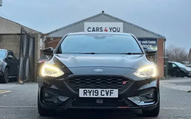 Used Ford Focus ST-Line 120 HP (88 kW) 2020 Hatchback