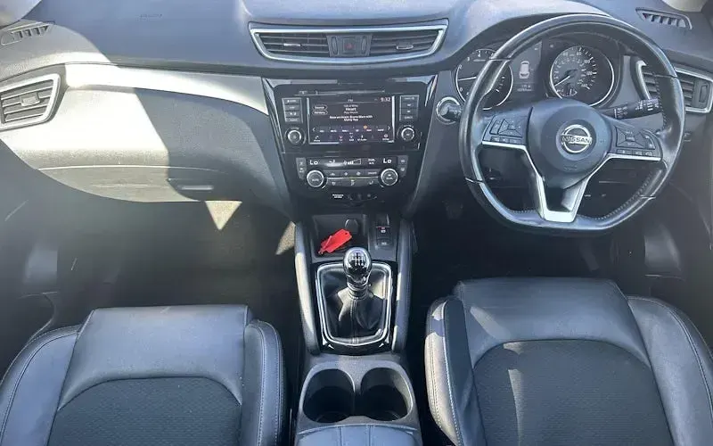 Used Nissan Qashqai Tekna 140 HP (102 kW) 2020 White SUV