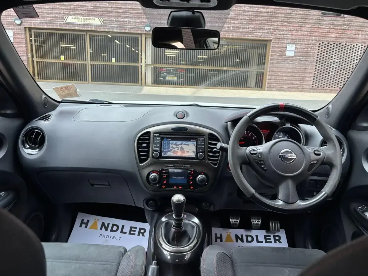 Używany Nissan Juke Nismo RS 2015 Srebrny SUV