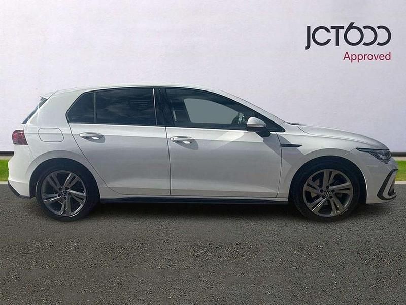 Used VW Golf VIII R-line 128 HP (94 kW) 2022 White Hatchback