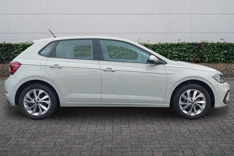 Used VW Polo 95 HP (69 kW) 2023 Hatchback