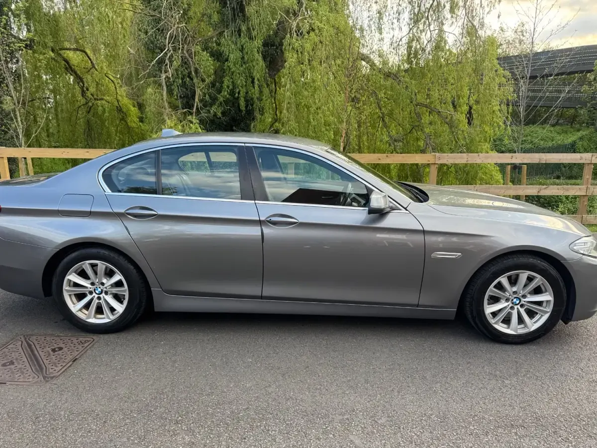 Używany BMW 520 2013 Szary Sedan/Limuzyna