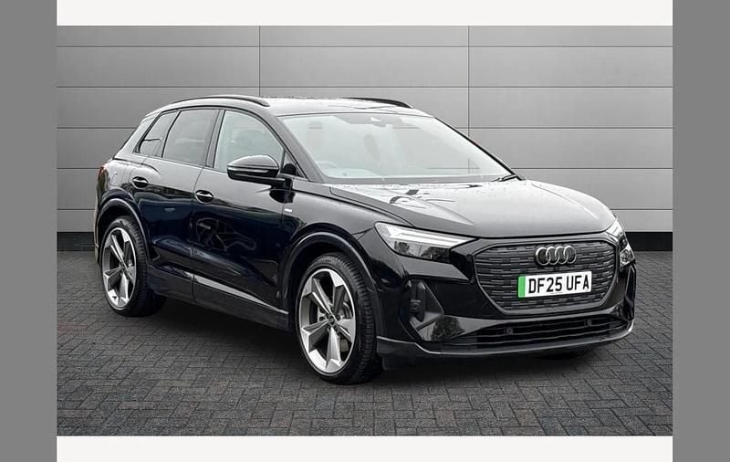 Black Used 2025 Audi Q4 e-tron Black Edition SUV | £33,650 - Image 1/4