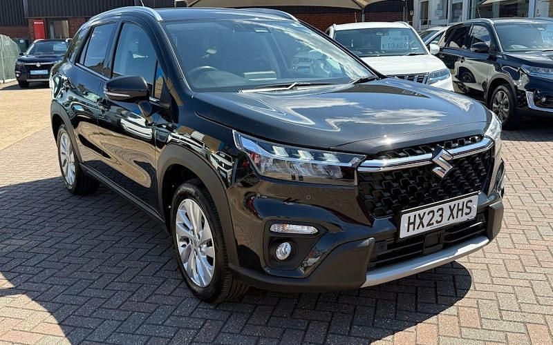 Used 2025 Suzuki SX4 S-Cross SUV | £16,641 (Fair price) - Image 1/3