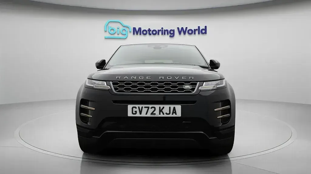 Usado Land Rover Range Rover evoque R-Dynamic 309 HP (227 kW) 2022 Preto SUV