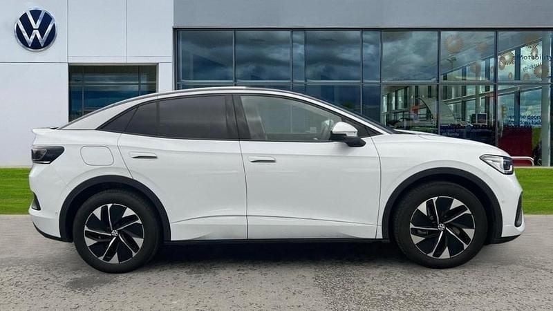 Begagnad VW ID.5 Pro 210 kW (286 HK) 2025 Vit SUV