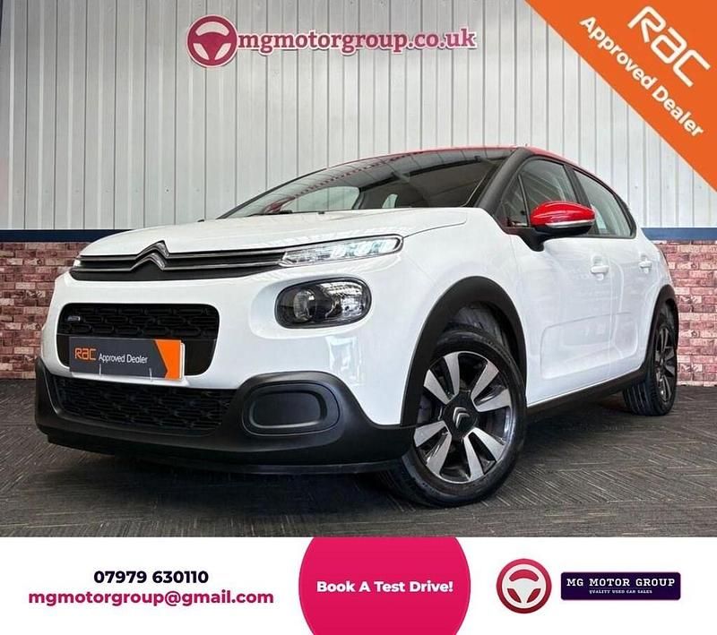 Used Citroën C3 Feel 110 HP (80 kW) 2017 White Hatchback