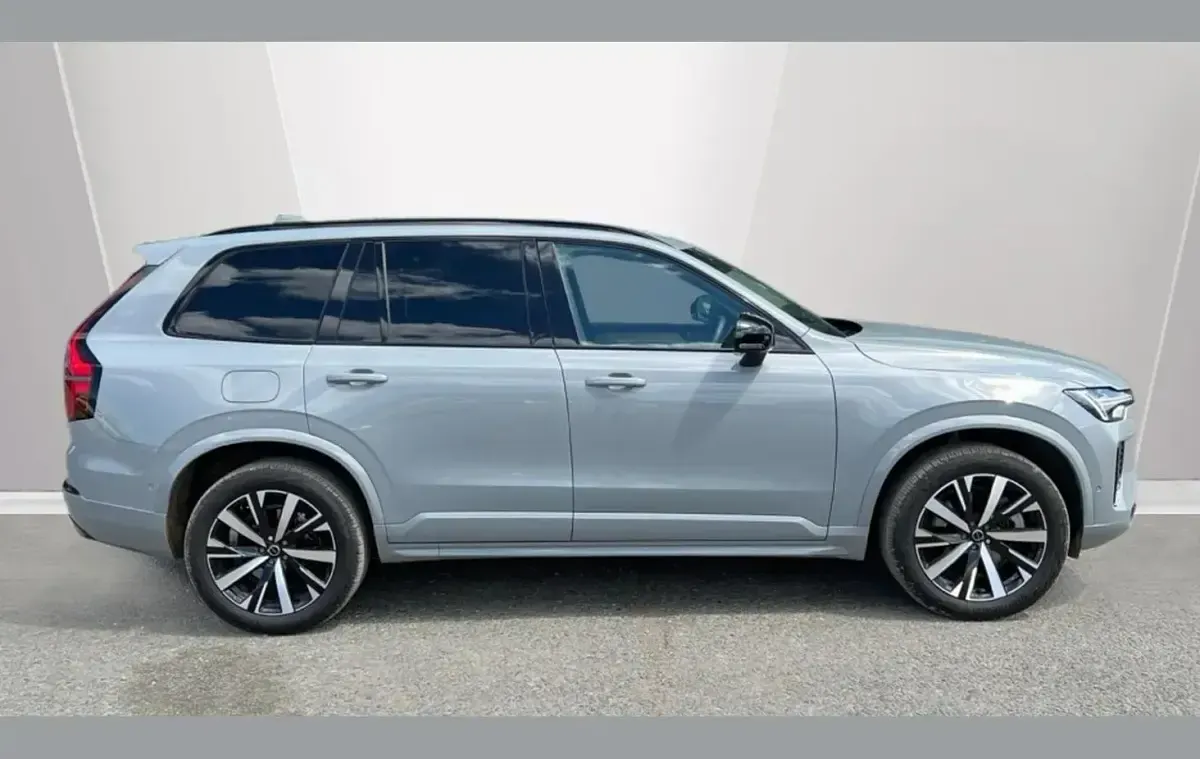Used Volvo XC90 Plus 455 HP (334 kW) 2025 Grey SUV