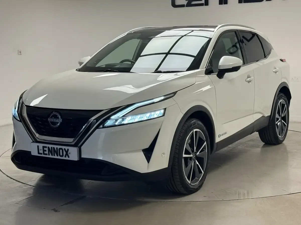 Used Nissan Qashqai Tekna 190 HP (139 kW) 2023 White SUV