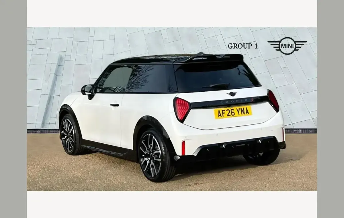 Used Mini Cooper Sport 150 kW (204 HP) 2026 White Hatchback