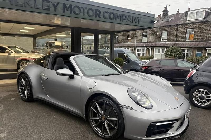 Used Porsche 911 2021