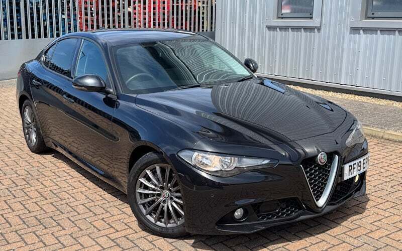 Used 2016 Alfa Romeo Giulia Super Sedan | £13,000 - Image 1/4