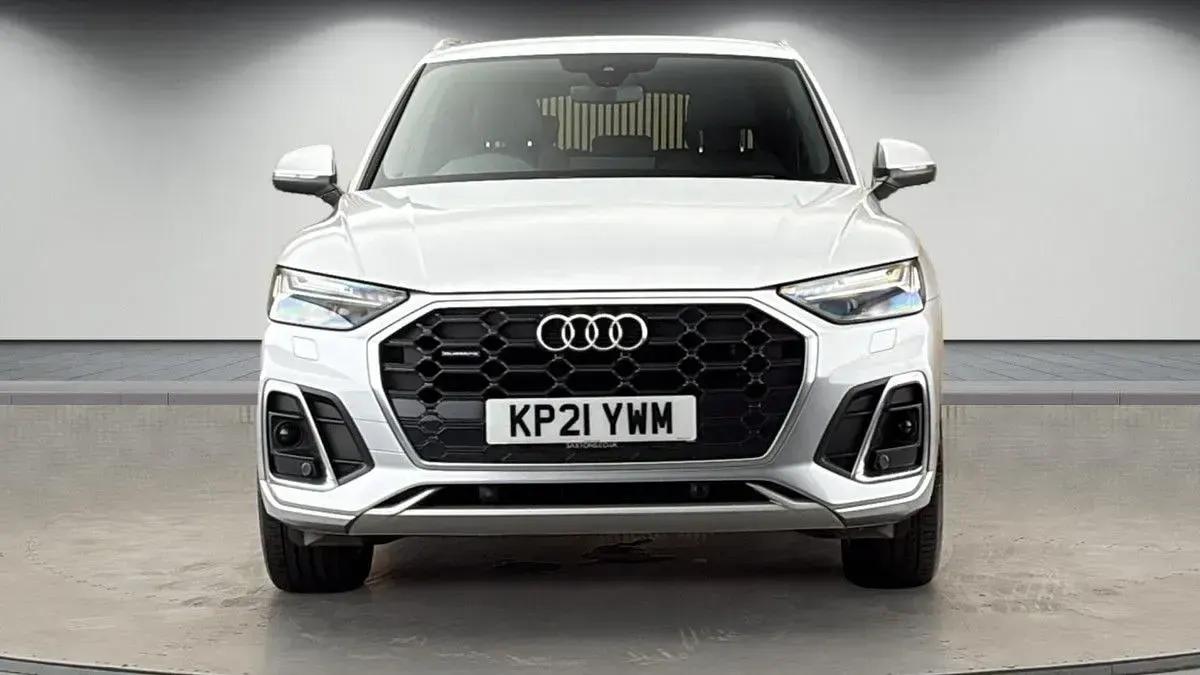 Used Audi Q5 S-Line 204 HP (150 kW) 2021 Floret silver SUV