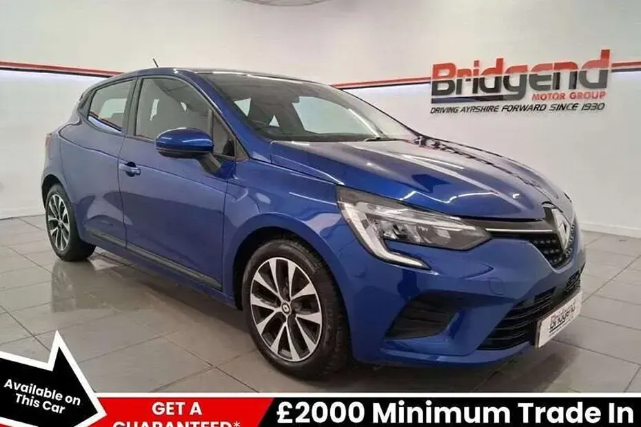 Used Renault Clio Iconic 90 HP (66 kW) 2022 Blue Hatchback