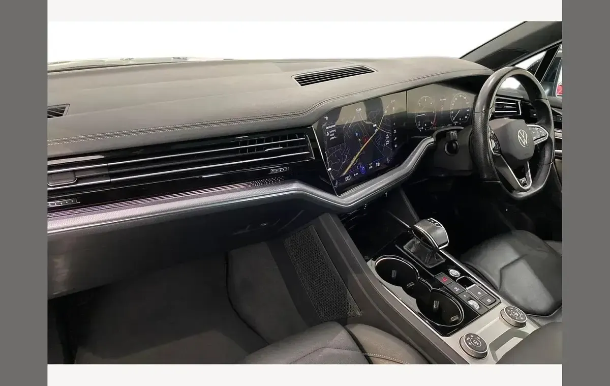 Used VW Touareg Black Edition 286 HP (210 kW) 2021 Black SUV