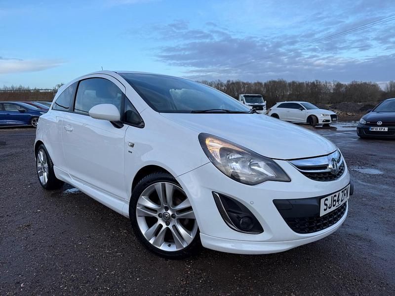 Used Vauxhall Corsa 2014 White Hatchback