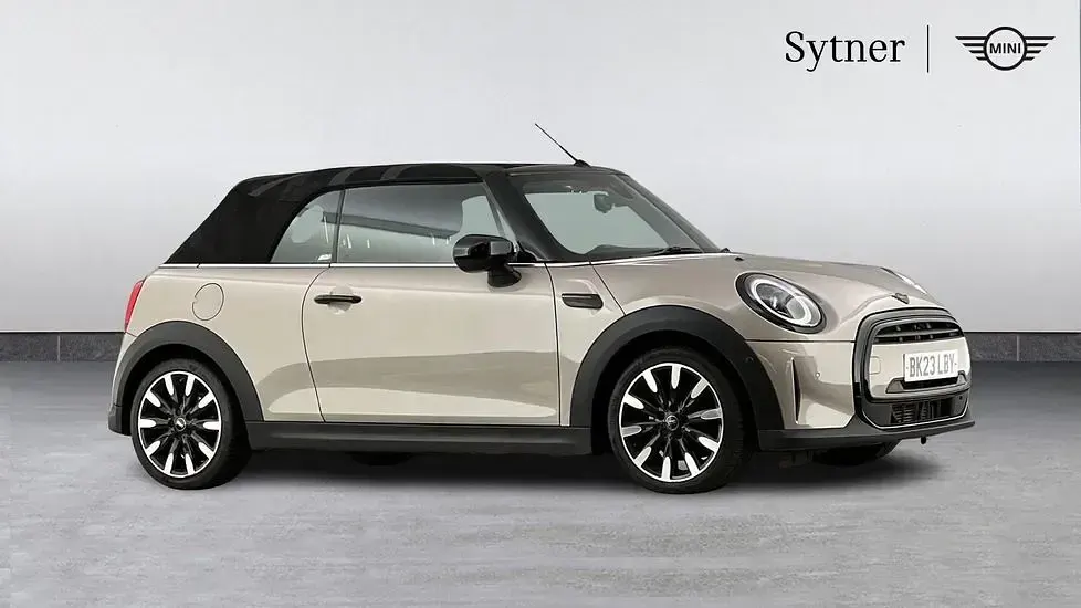 Used Mini Cooper Cabriolet Exclusive 134 HP (98 kW) 2023 Grey Cabriolet