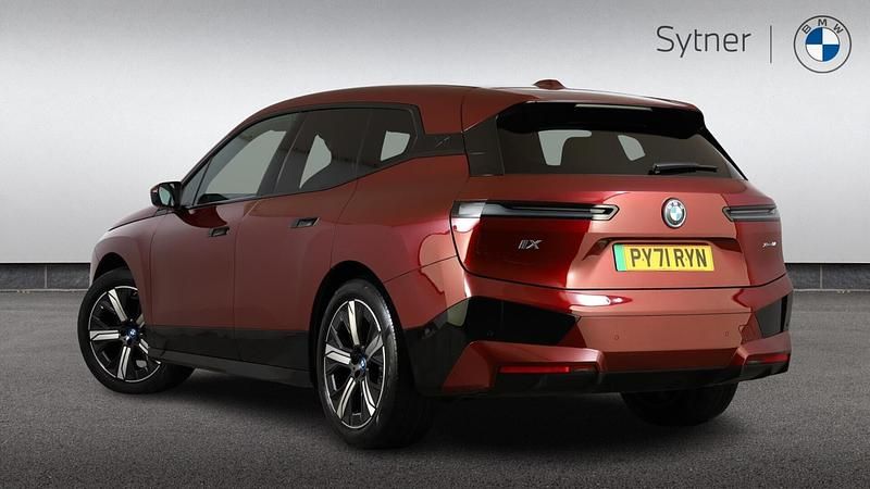 Used BMW iX M Sport 379 kW (516 HP) 2021 Red SUV