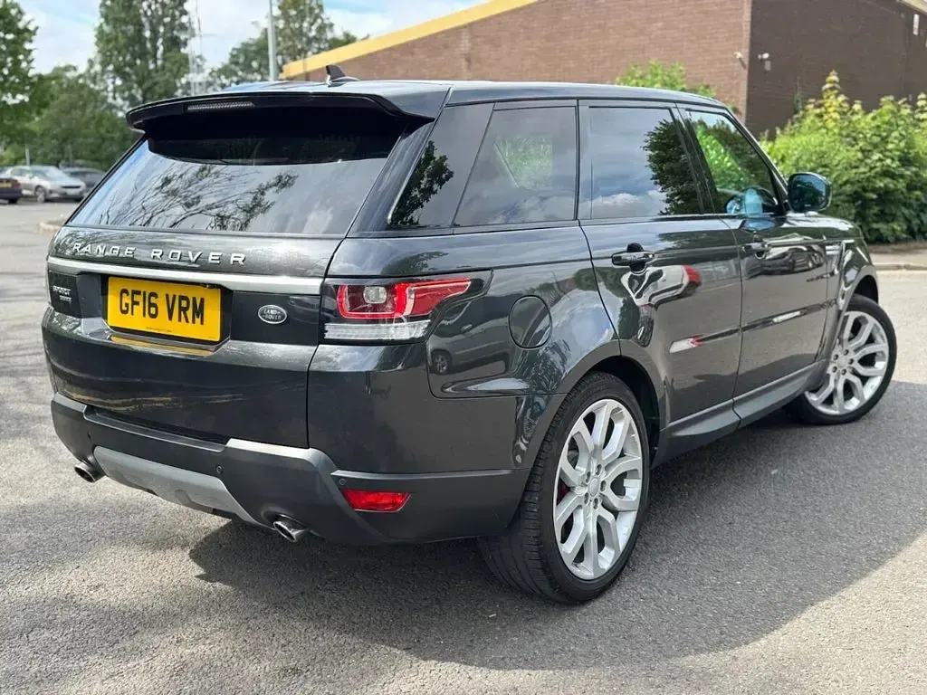 Used Land Rover Range Rover Sport HSE 306 HP (225 kW) 2016 Grey SUV