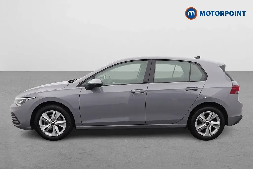 Used VW Golf VIII Life 110 HP (80 kW) 2023 Grey Hatchback
