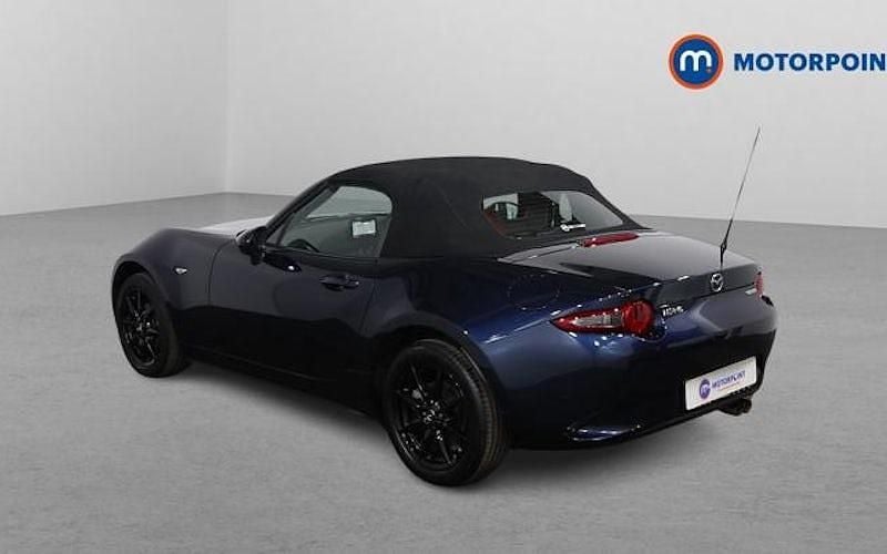 Used Mazda MX5 132 HP (97 kW) 2021 Blue Cabriolet