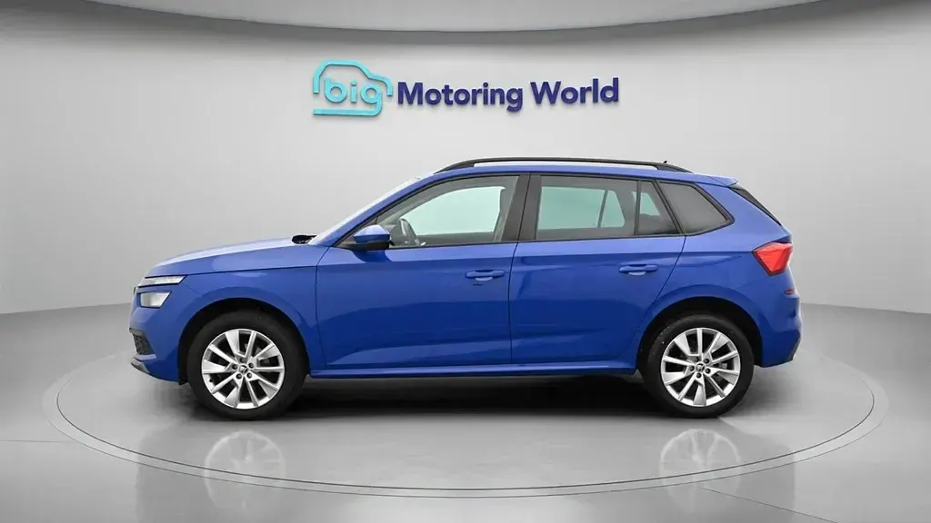 Used Skoda Kamiq SE Drive 110 HP (80 kW) 2023 Blue SUV