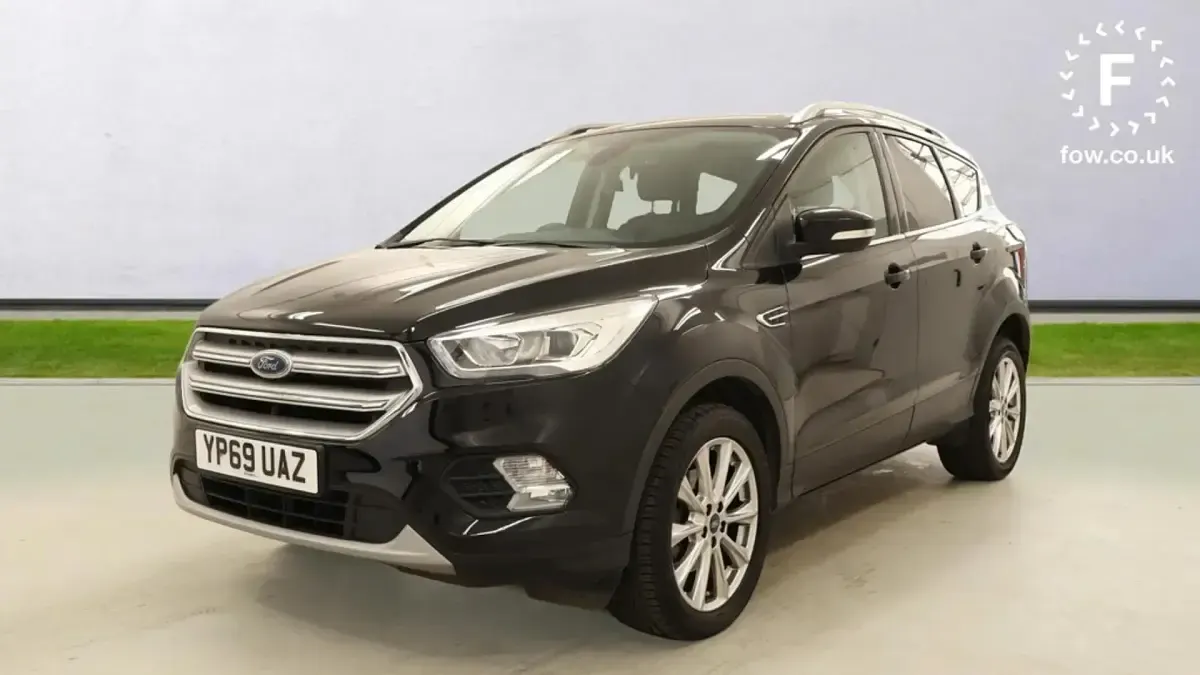 Used Ford Kuga Titanium 150 HP (110 kW) 2019 Black SUV