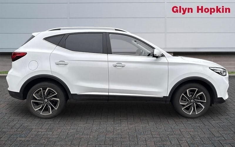 Usado MG ZS Exclusive 111 HP (81 kW) 2024 Branco SUV