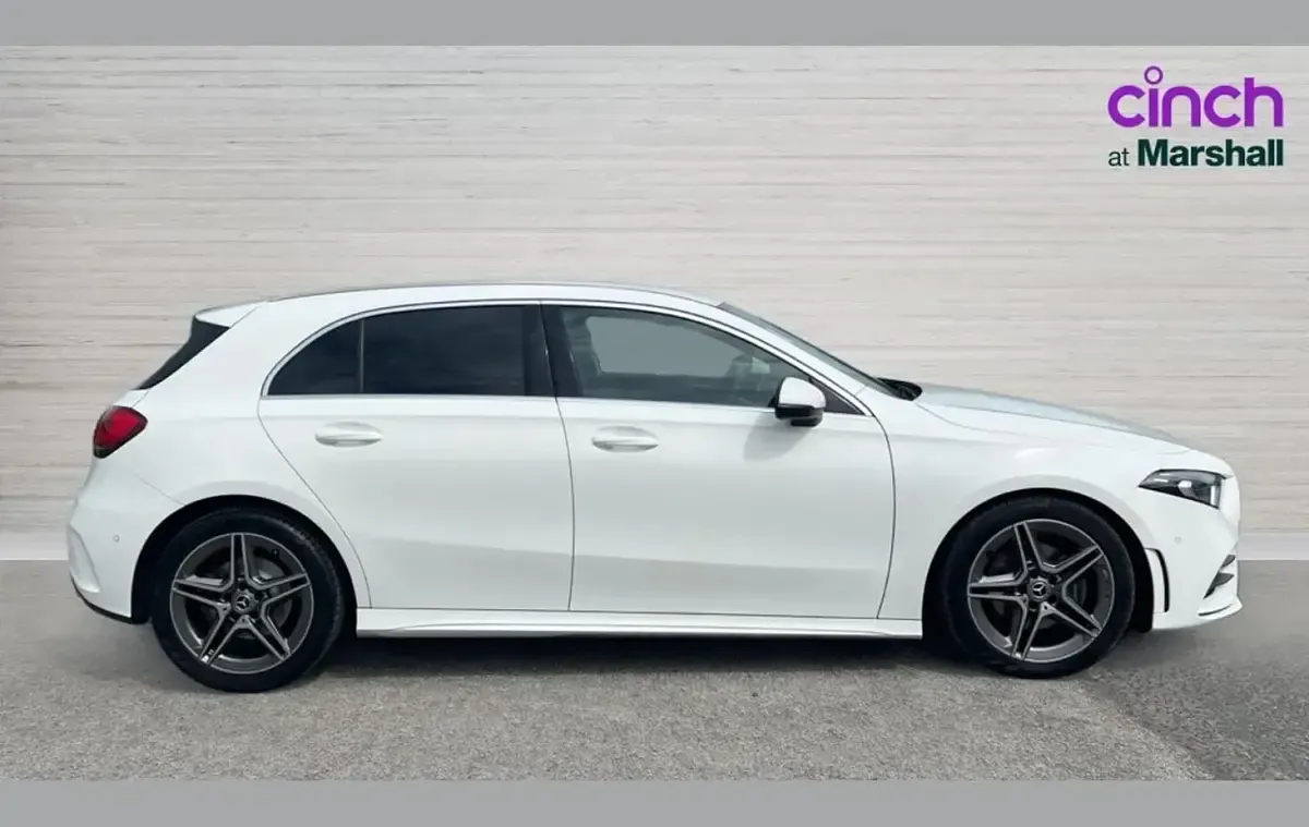 Used Mercedes A200 Executive 161 HP (118 kW) 2019 White Hatchback