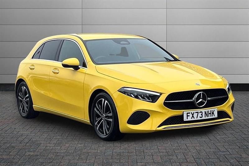 Used Mercedes A200 Executive 163 HP (119 kW) 2023 Sun yellow Hatchback