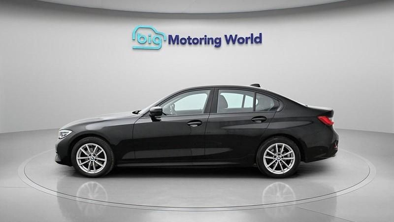 Usado BMW 320 190 CV (139 kW) 2020 Negro Berlina