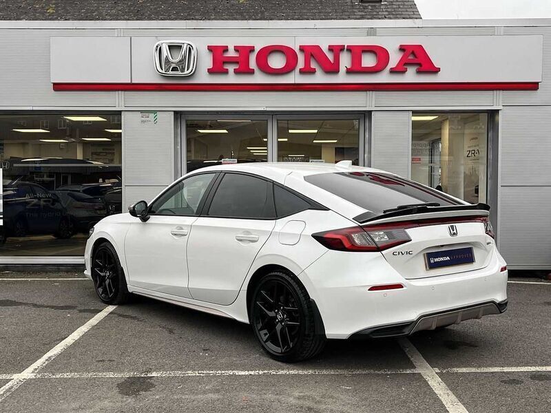 Used Honda Civic Hybrid 143 HP (105 kW) 2022 White