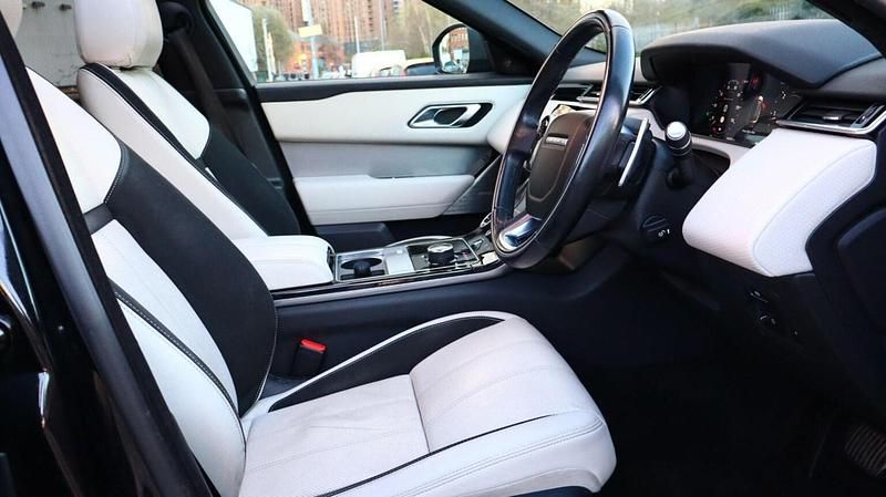 Used Land Rover Range Rover Velar SE Dynamic 180 HP (132 kW) 2018 Black SUV