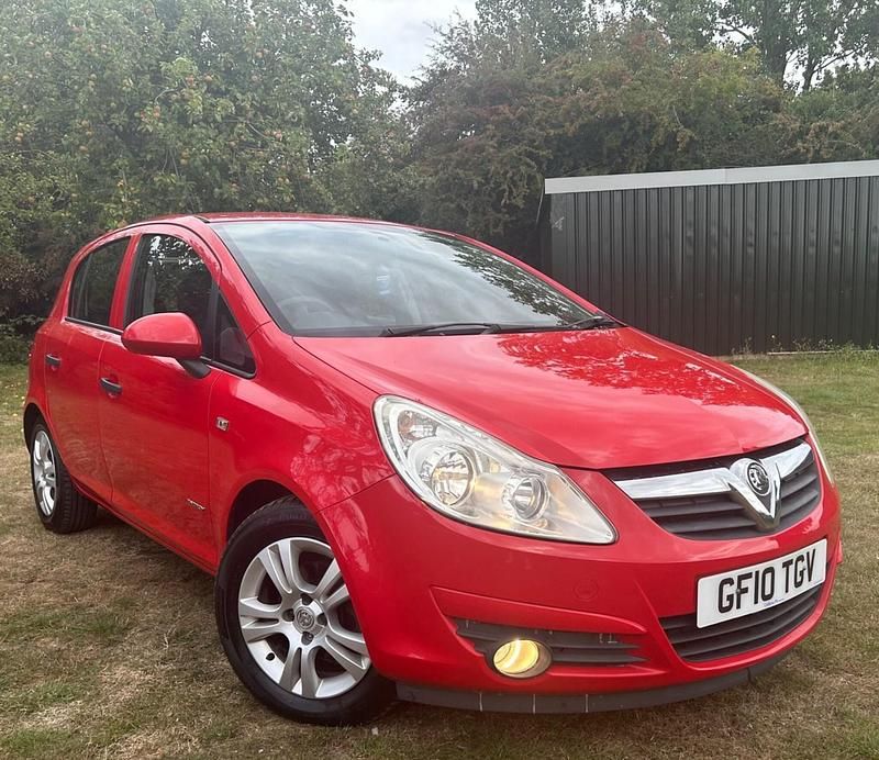 Red Used 2010 Vauxhall Corsa Hatchback | £3,495 (Good price) - Image 1/4
