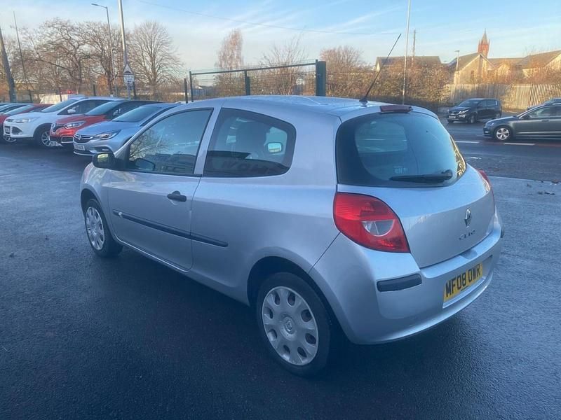 Used Renault Clio II Extreme 2008 Silver Hatchback