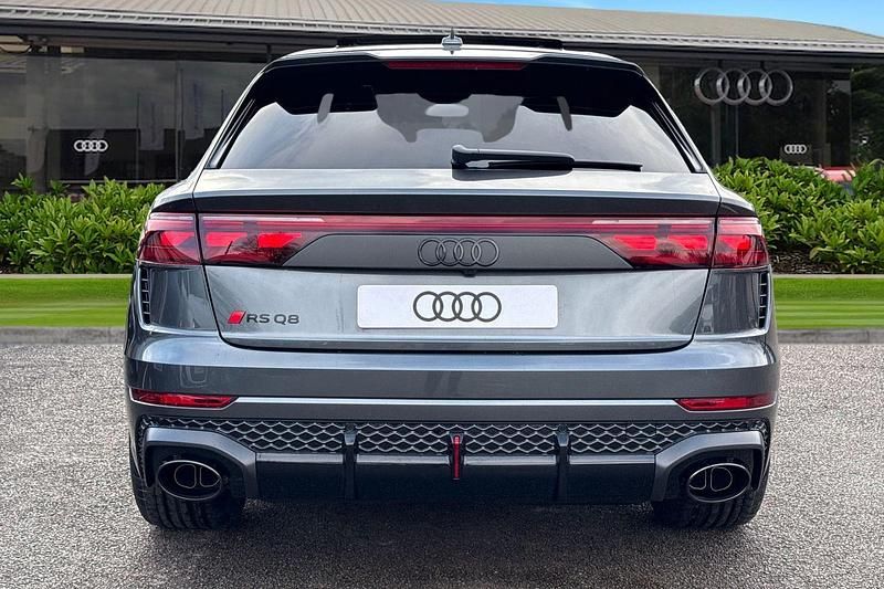 New Audi RS Q8 Performance 631 HP (464 kW) 2025 Grey SUV