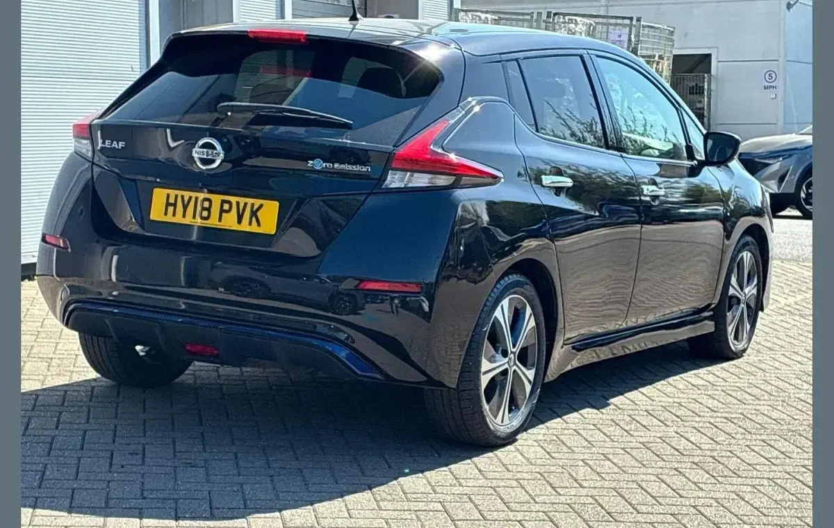 Used Nissan Leaf 108 kW (147 HP) 2018 Black Hatchback