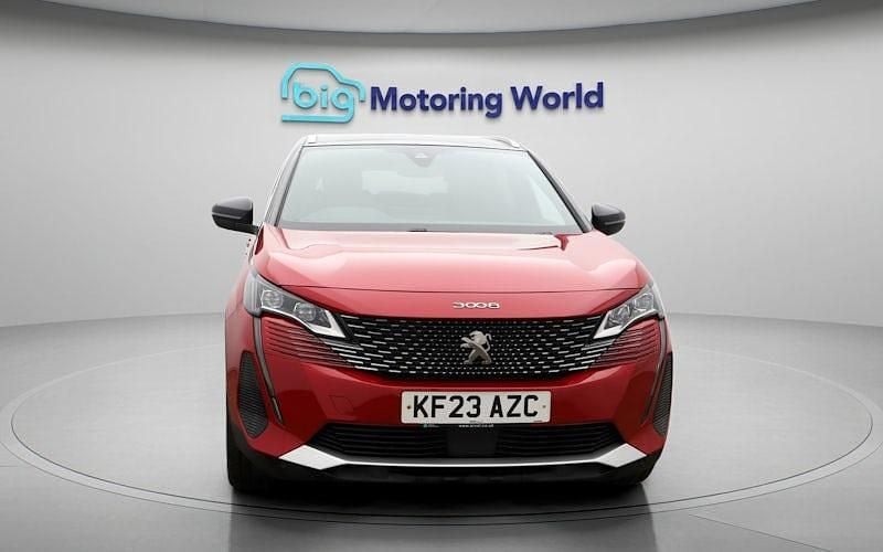 Used Peugeot 3008 GT 300 HP (220 kW) 2023 Red SUV