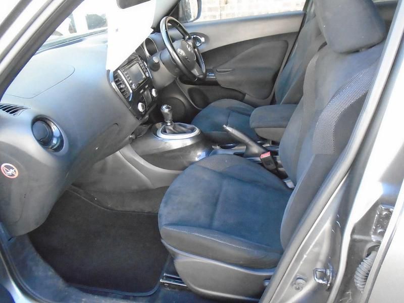 Used Nissan Juke Acenta Premium 2015 Grey SUV