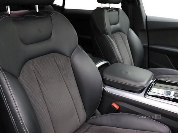 Used Audi Q8 S-Line 286 HP (210 kW) 2019 Blue SUV