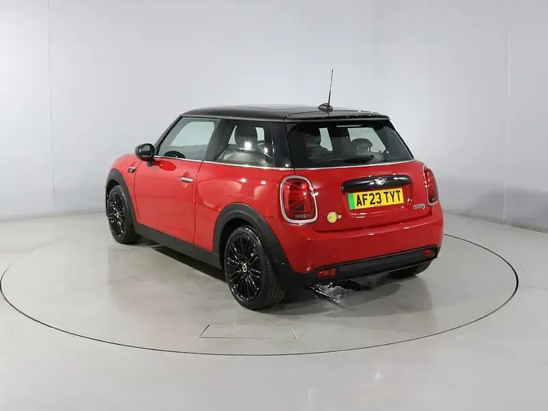 Used Mini Cooper S Hatch 135 kW (184 HP) 2023 Red Hatchback