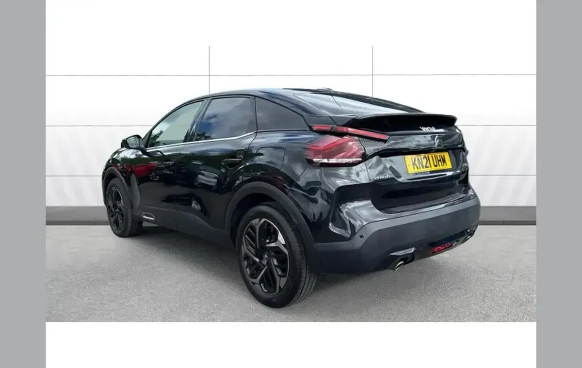 Used Citroën C4 PureTech 128 HP (94 kW) 2021 Black Hatchback