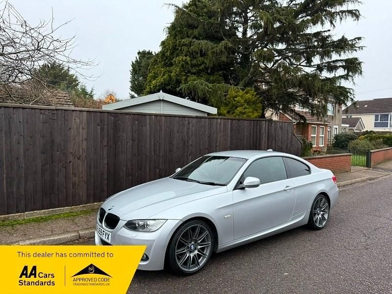 Silver Used 2009 BMW 320 M Sport Coupe | £3,895 (Fair price) - Image 1/4