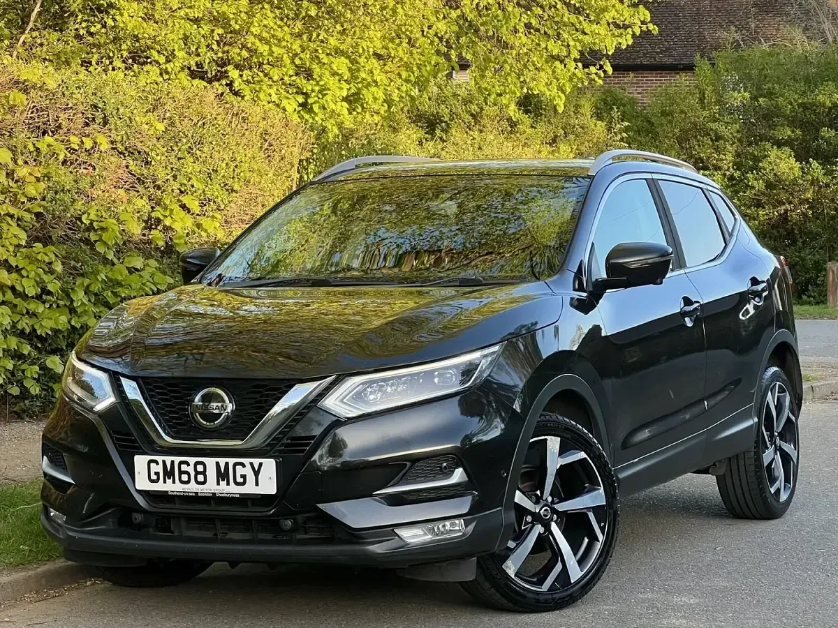 Used Nissan Qashqai Tekna 140 HP (102 kW) 2019 Black SUV