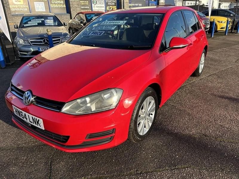 Used VW Golf VII SE 122 HP (89 kW) 2014 Red Hatchback
