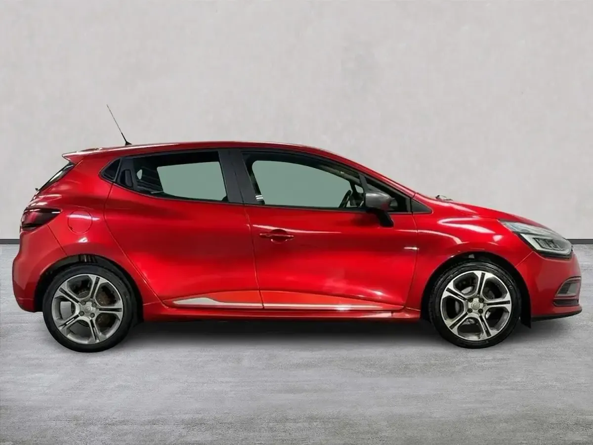Used Renault Clio GT-Line 90 HP (66 kW) 2019 Red Hatchback